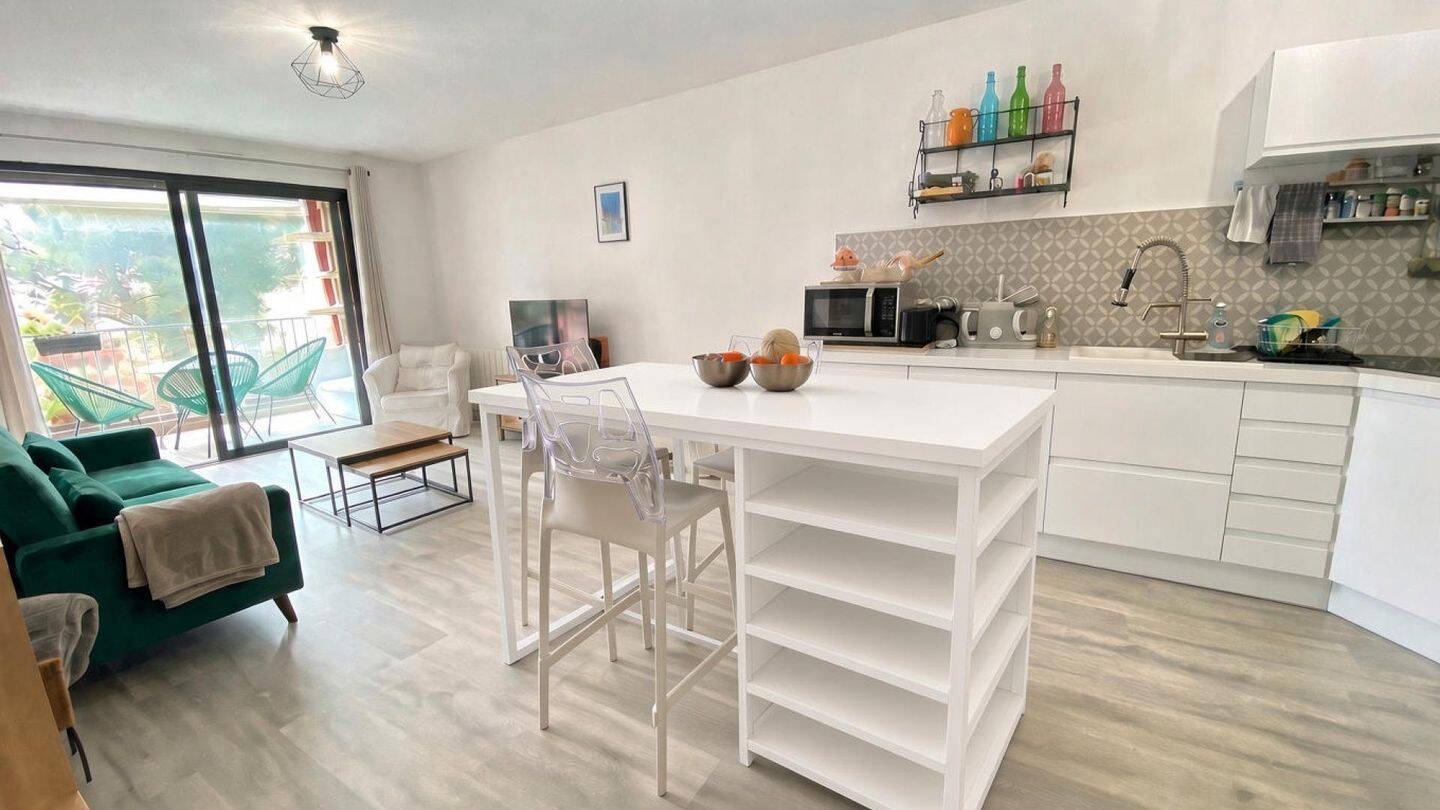 Appartement 2 pièces 50 m² · à Six-Fours-les-Plages · 50 m² · 279 000 €