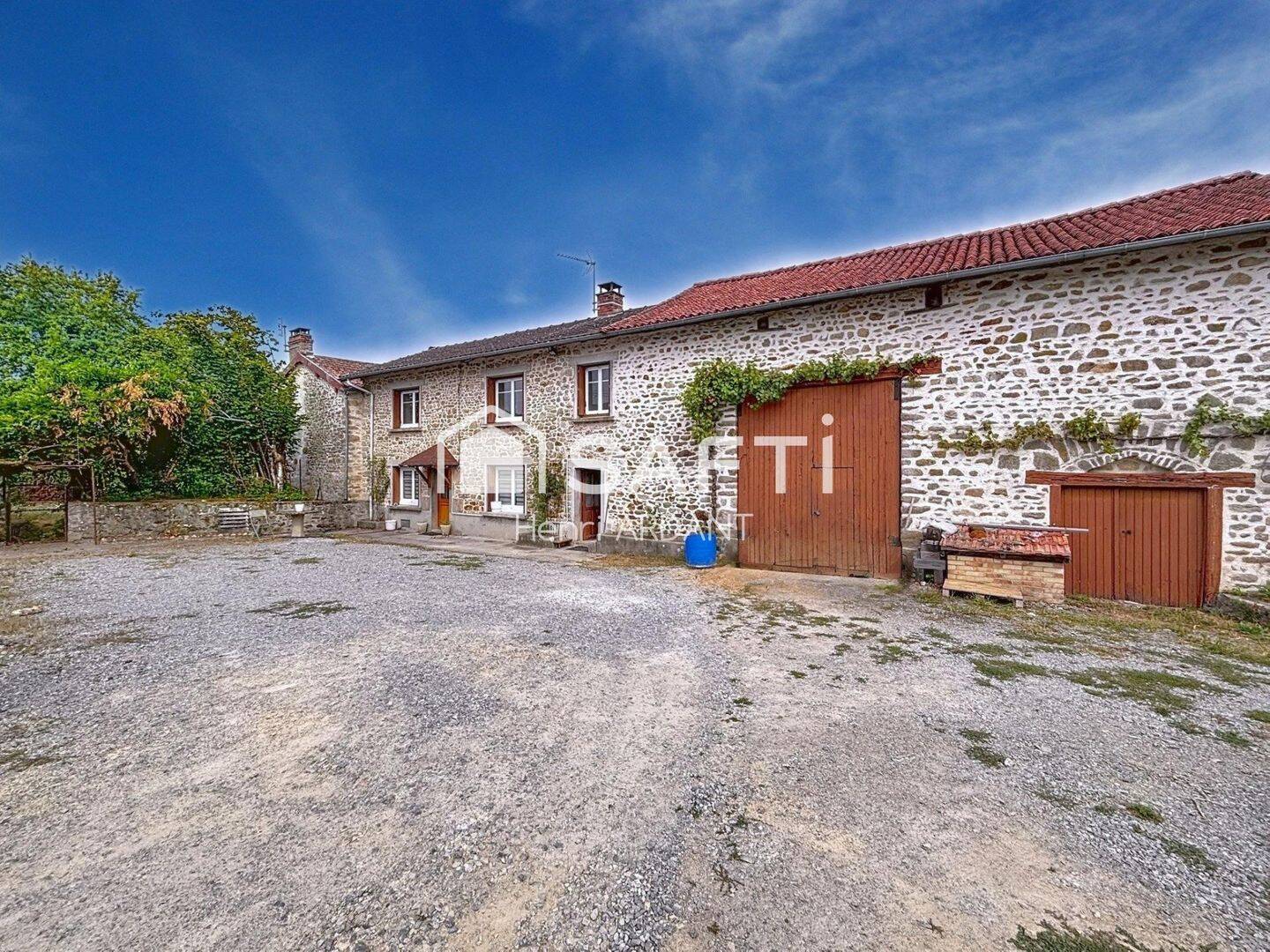 Maison 5 pièces 110 m² · à Limoges · 110 m² · 218 000 €