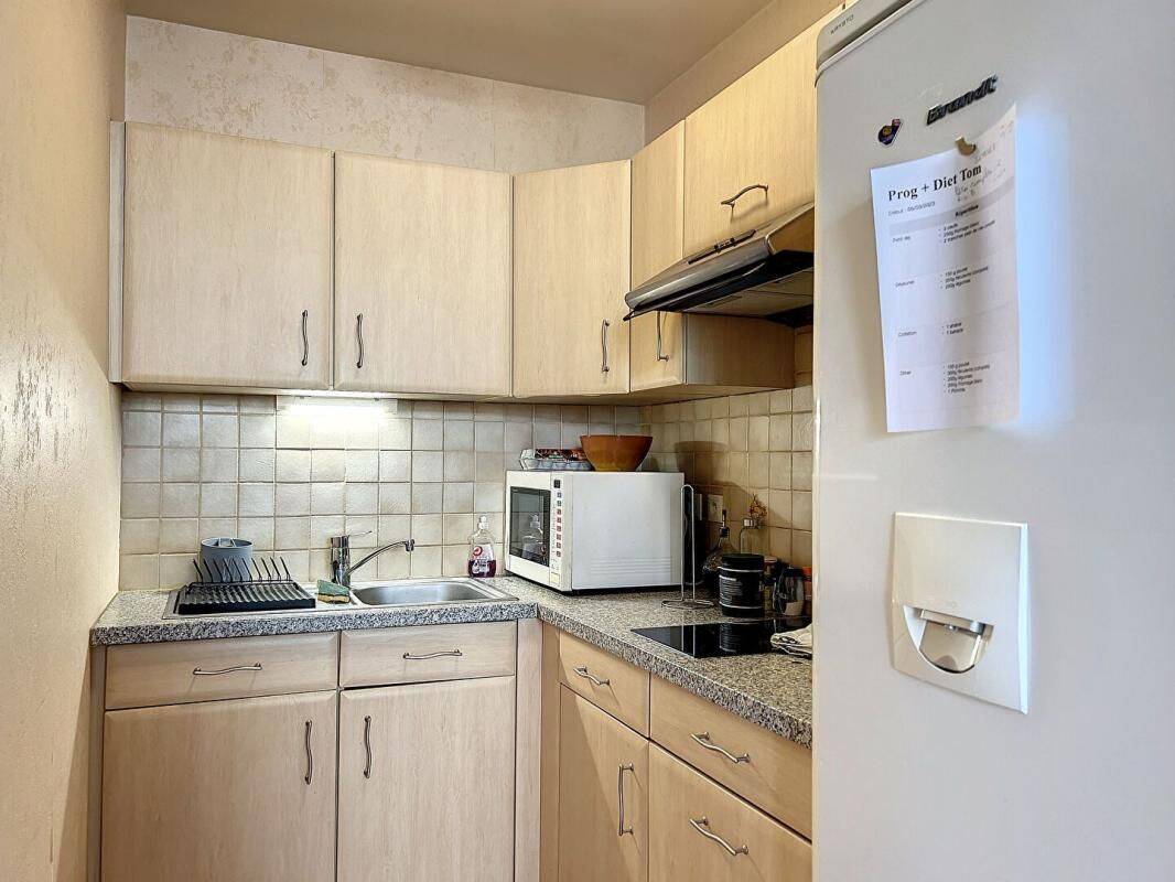 Appartement 1 pièce 43 m² · à Tours · 42,6 m² · 605 €