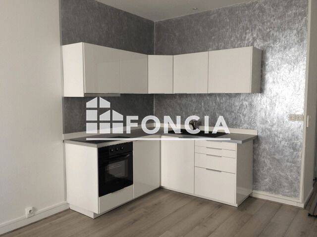 Appartement 2 pièces 33 m² · à Grenoble · 33 m² · 491 €