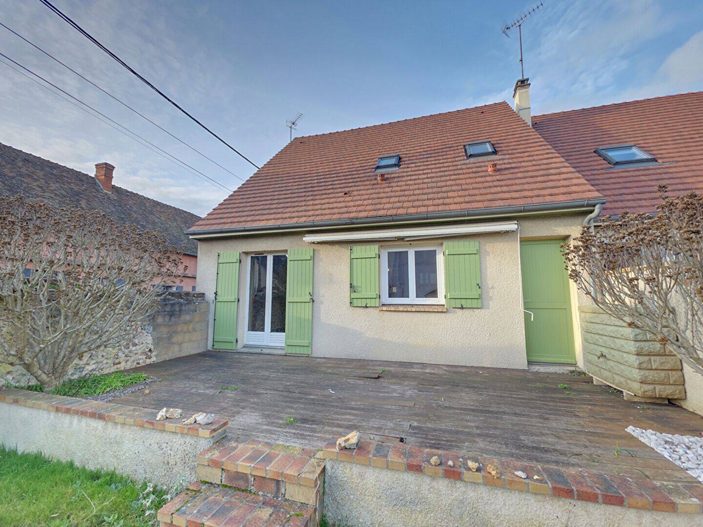 Maison 6 pièces 83 m² · à Nogent-le-Roi · 83 m² · 185 000 €