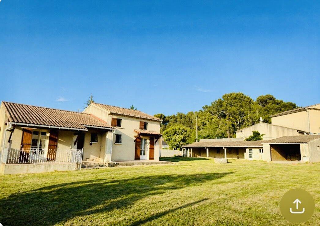 Maison 4 pièces 90 m² · à Sablet · 90 m² · 389 000 €