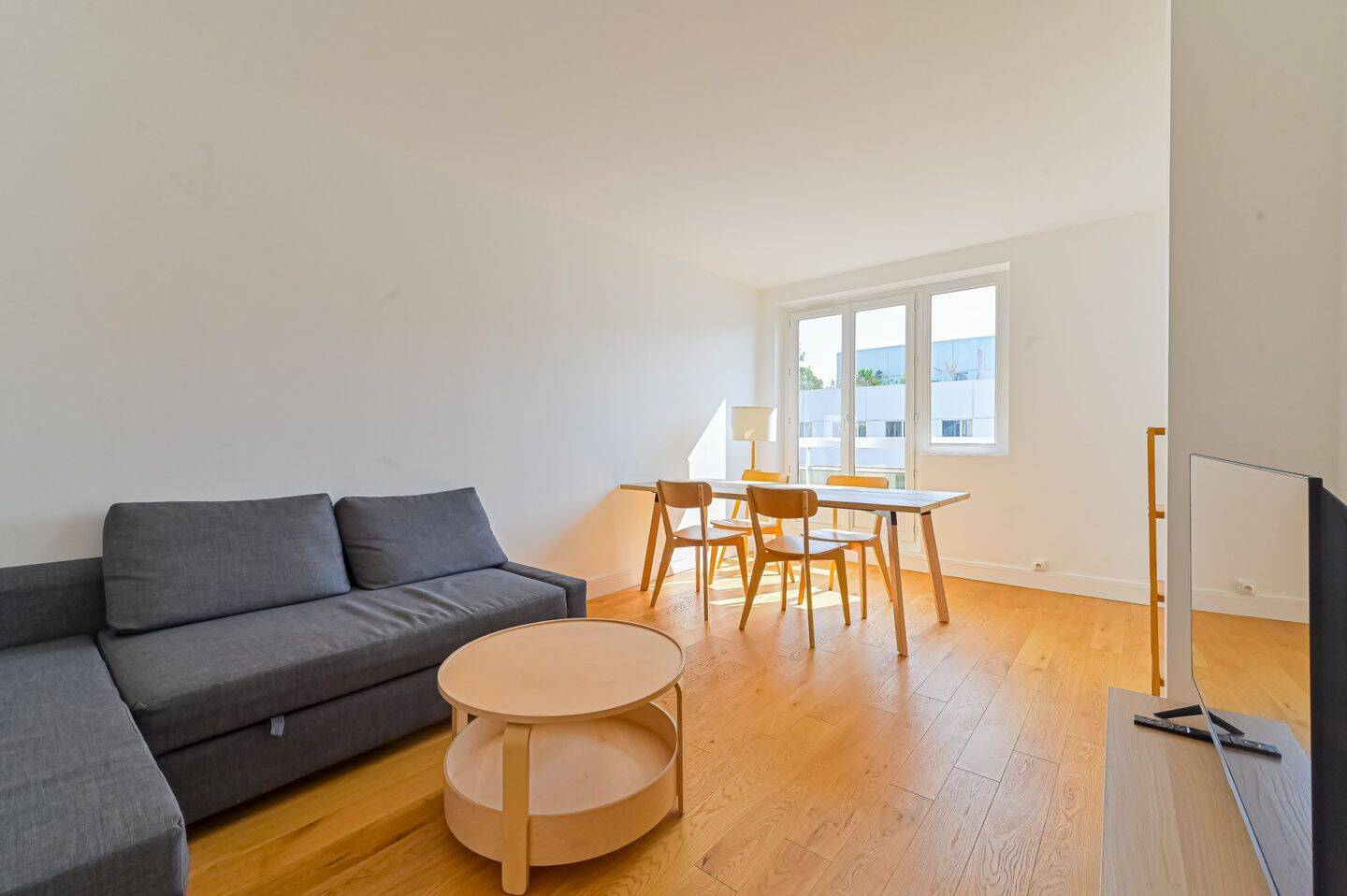 4 pièces 66 m² · à Boulogne-Billancourt · 66 m² · 2 100 €