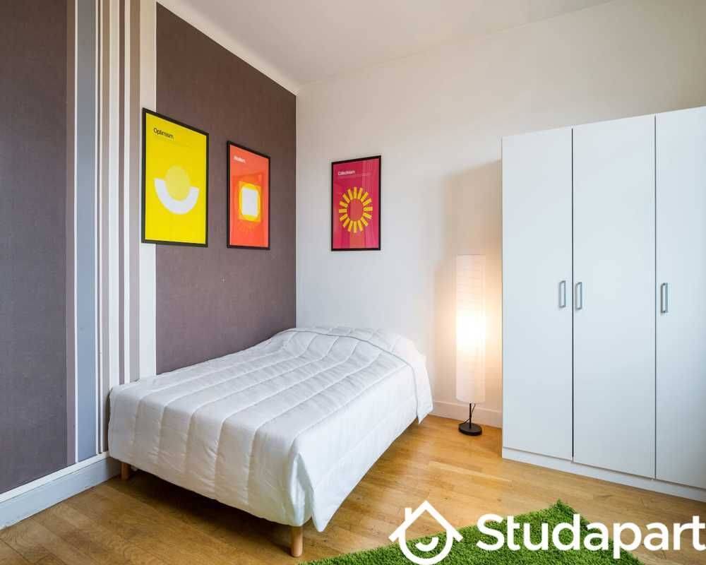 1 pièce 13 m² · à Lyon 8ème Arrondissement · 13 m² · 670 €
