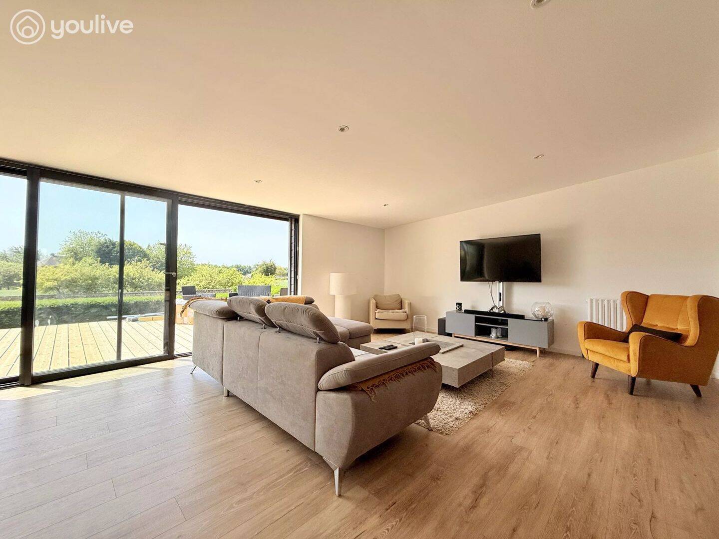 Maison 5 pièces 127 m² · à Angerville-la-Martel · 126,6 m² · 282 000 €