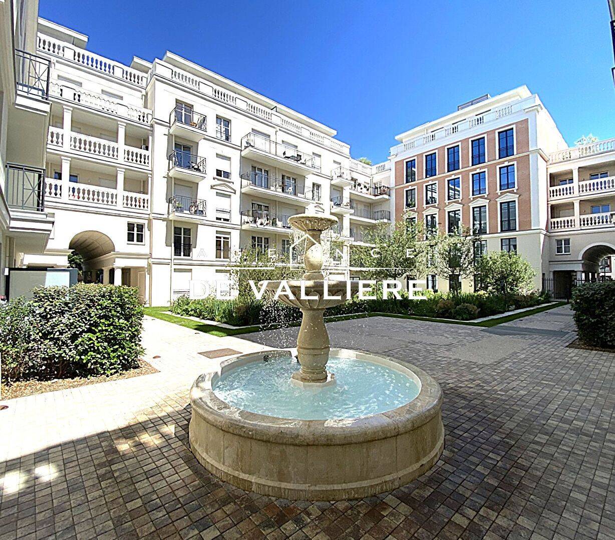 Appartement 5 pièces 105 m² · à Puteaux · 105 m² · 1 248 000 €