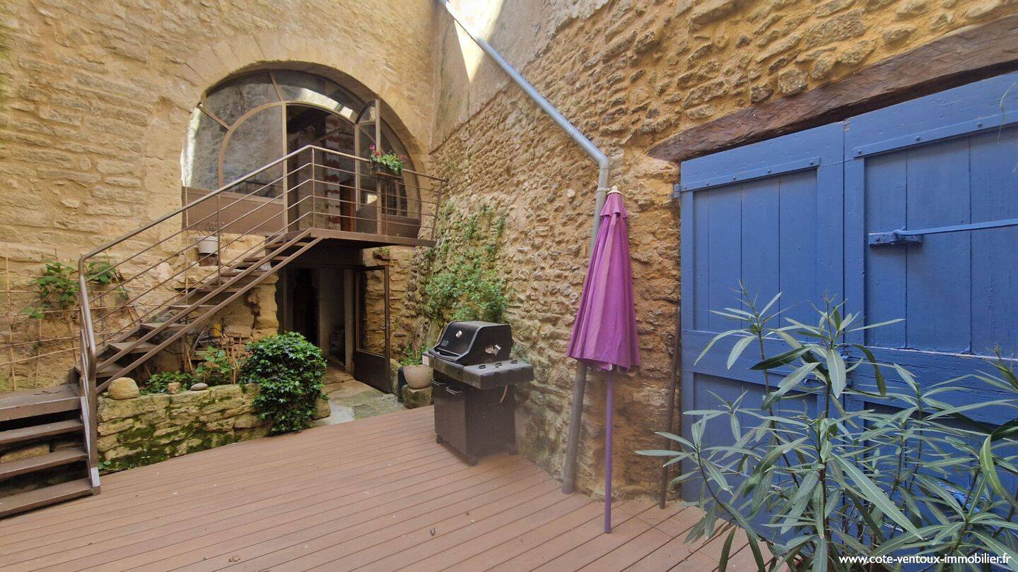Maison 10 pièces 180 m² · à Malaucène · 180 m² · 299 000 €
