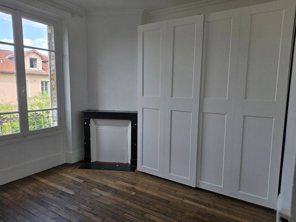Appartement 3 pièces 54 m² · à Versailles · 54 m² · 1 235 €