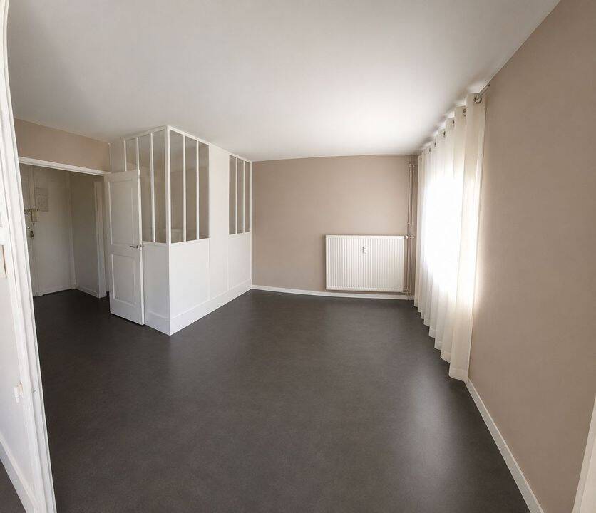 Appartement 2 pièces 33 m² · à Angoulême · 33 m² · 550 €