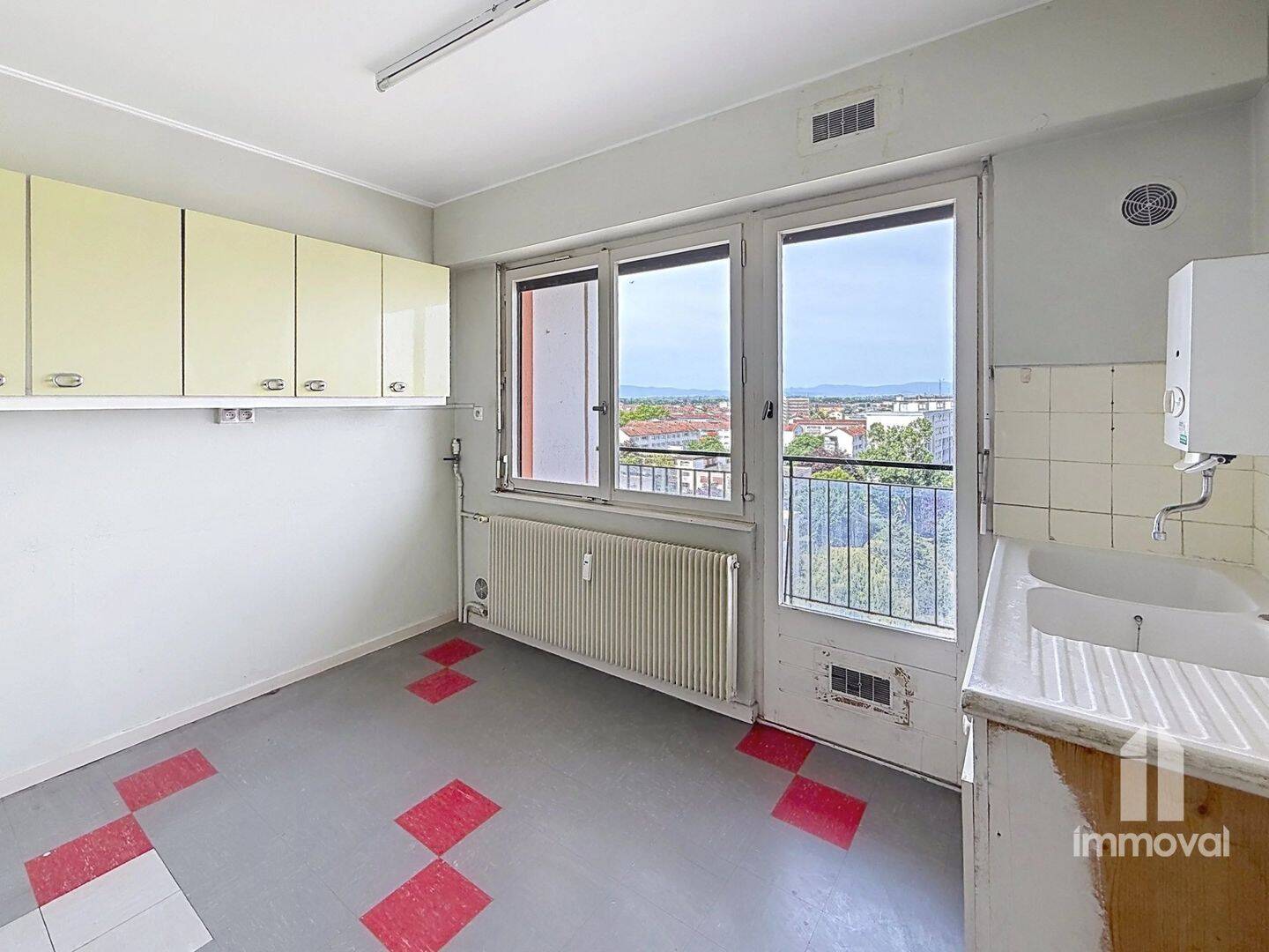 Appartement 4 pièces 89 m² · à Strasbourg · 88,9 m² · 210 600 €