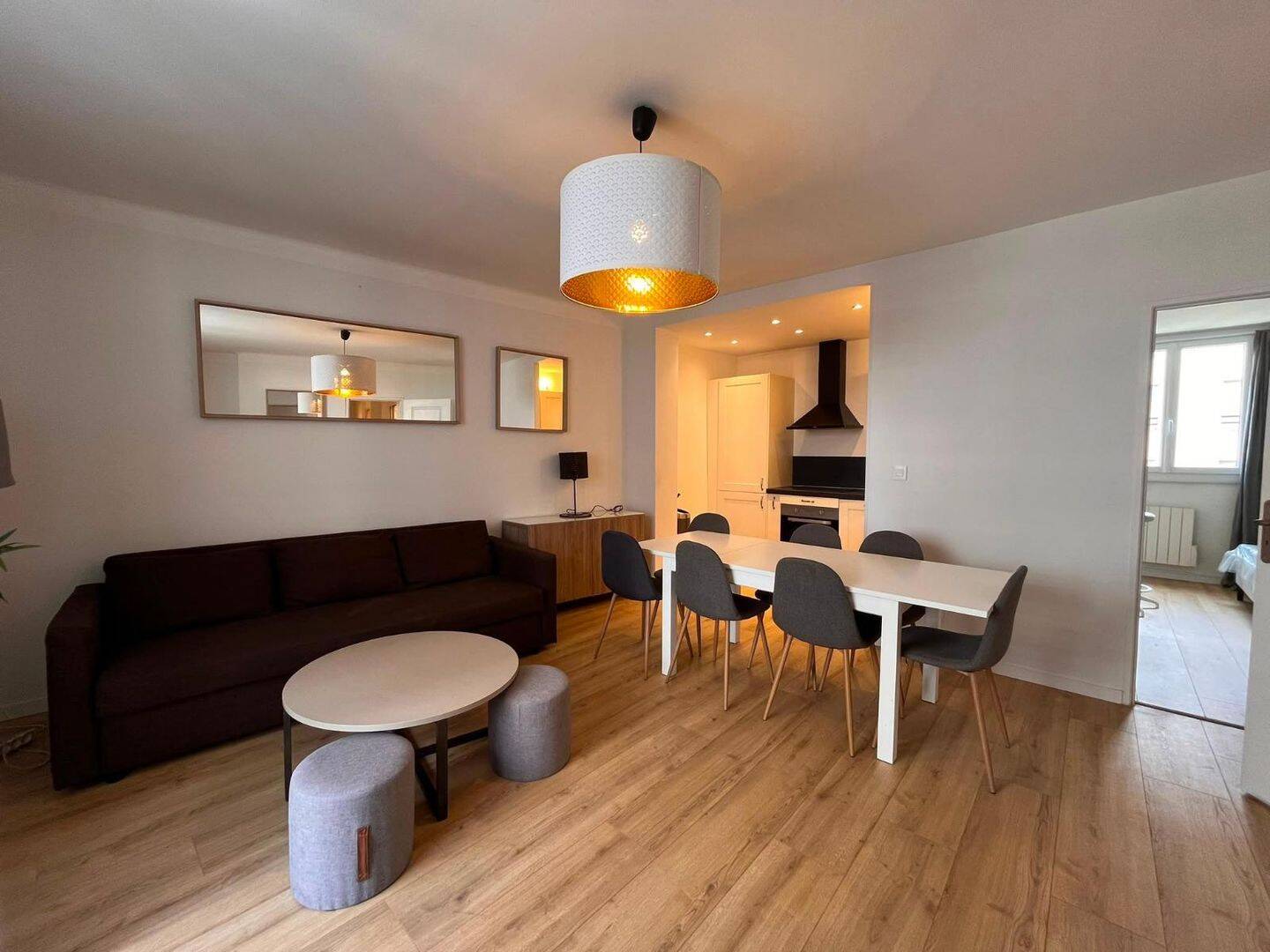 Appartement 4 pièces 70 m² · à Lyon 3ème Arrondissement · 70,2 m² · 1 900 €
