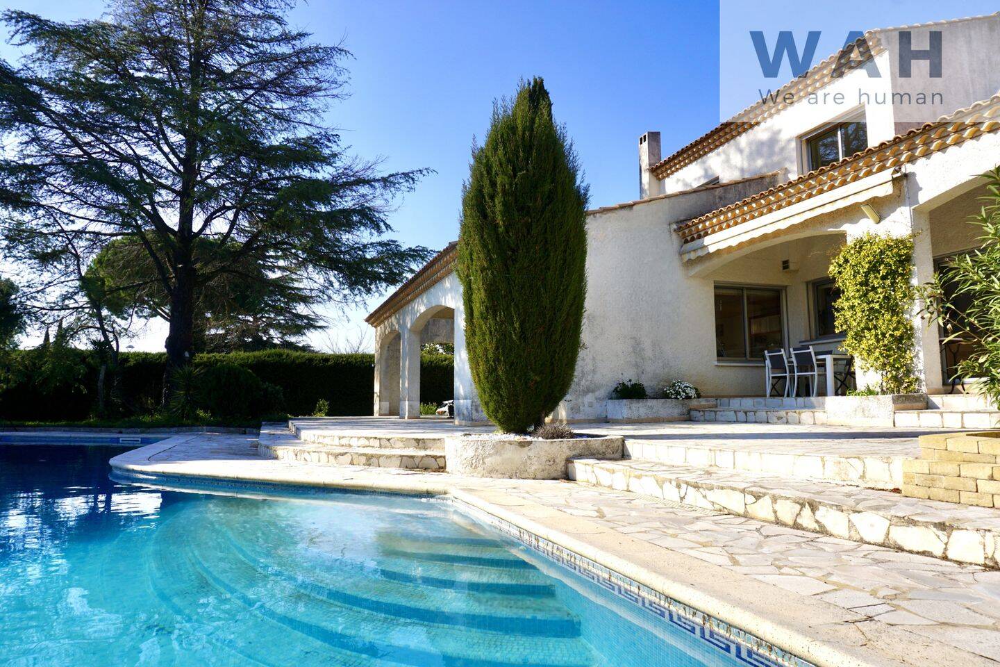 Maison 5 pièces 220 m² · à Saint-Jean-de-Védas · 220 m² · 948 000 €