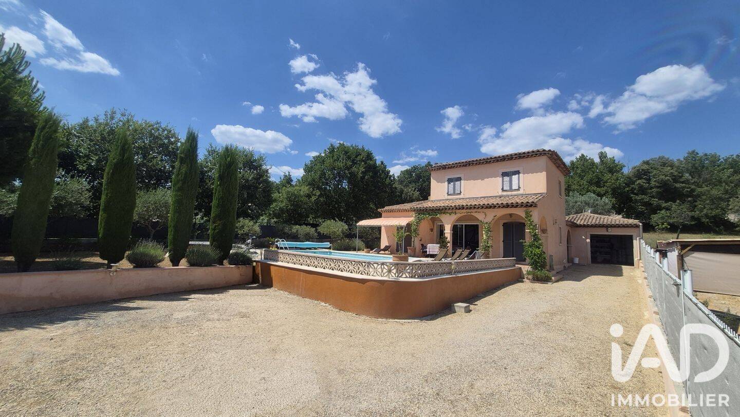 Maison 4 pièces 105 m² · à Régusse · 105 m² · 445 000 €