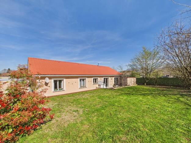 Maison à vendre 399 000 € 5 pièces 4 chambres 145,1 m² 1 495 m² de terrain Pressins 38480