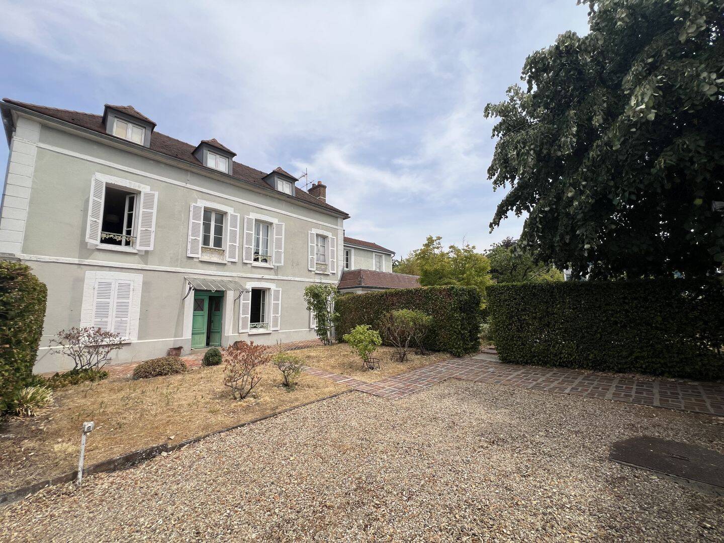 Maison 8 pièces 192 m² · à Sens · 192 m² · 400 000 €