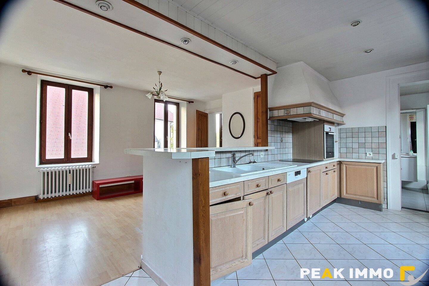Appartement 4 pièces 84 m² · à Annecy · 83,7 m² · 1 151 €