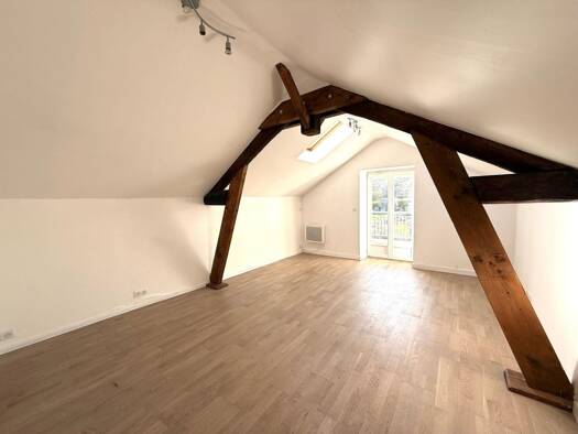 Appartement à vendre 155 000 € 3 pièces 2 chambres 78 m² Étage 1/1 Boissise-le-Roi 77310