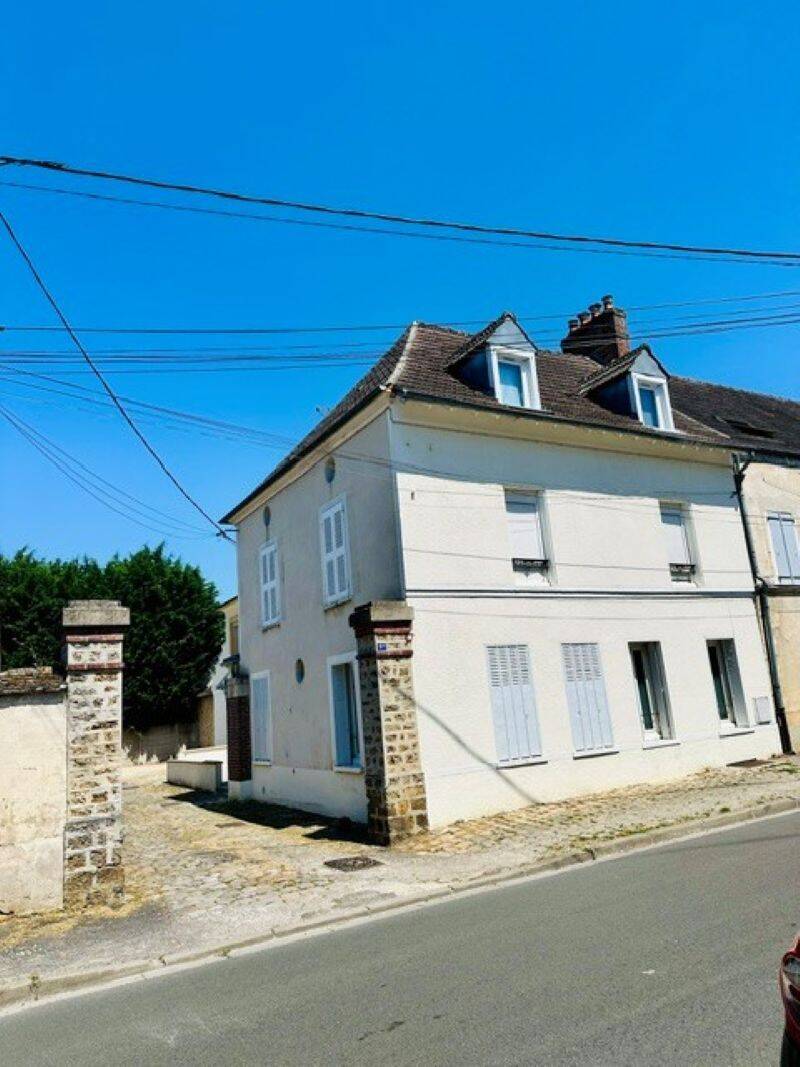 Appartement 2 pièces 45 m² · à Rozay-en-Brie · 45 m² · 725 €