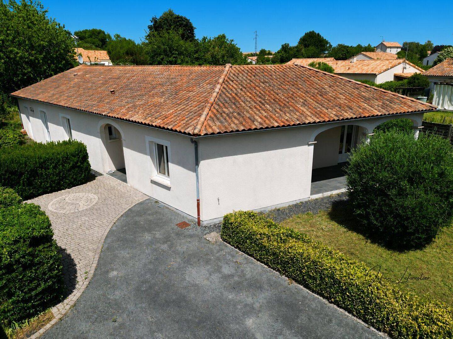 Maison 6 pièces 150 m² · à Smarves · 150 m² · 293 000 €