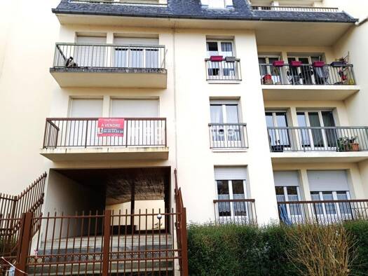 Appartement à vendre 63 000 € 1 pièce 35 m² Étage 1/3 Bourgeau Romorantin-Lanthenay 41200