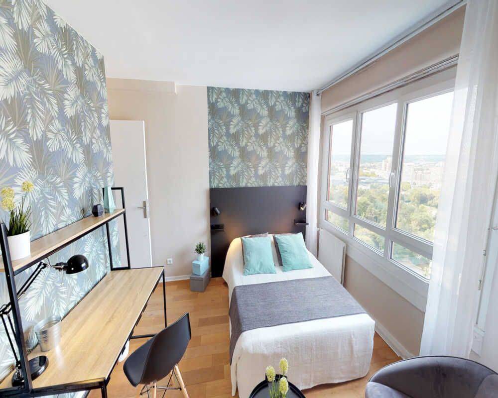 Appartement 5 pièces 120 m² · à Garches · 120 m² · 835 €/mois