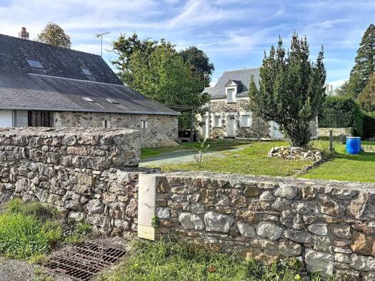 Maison à vendre 312 000 € 4 pièces 2 chambres 120 m² 550 m² de terrain Blaison-Saint-Sulpice 49320