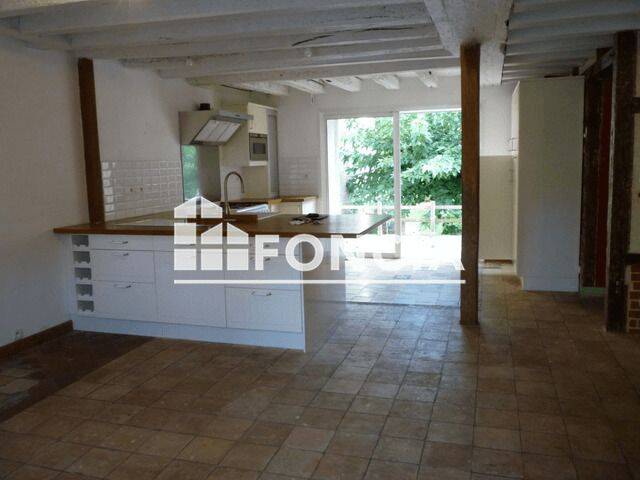 Maison 6 pièces 135 m² · à Amboise · 135,2 m² · 1 040 €