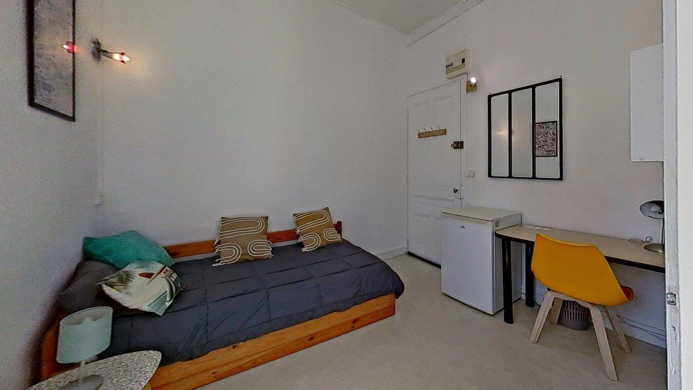 Appartement 1 pièce 15 m² · à Lyon 8ème Arrondissement · 15 m² · 515 €