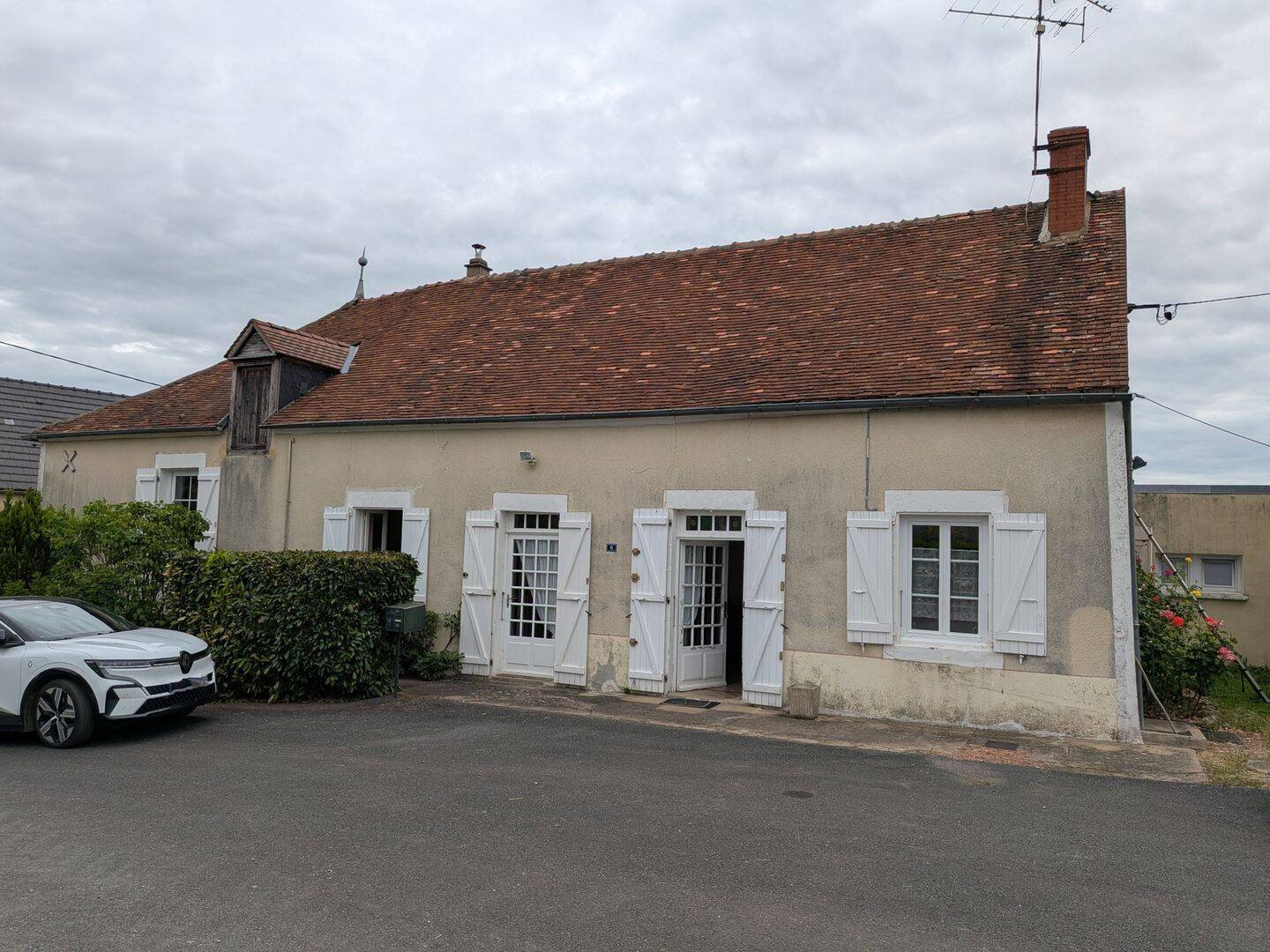 Maison 6 pièces 127 m² · à Tintury · 127 m² · 49 000 €