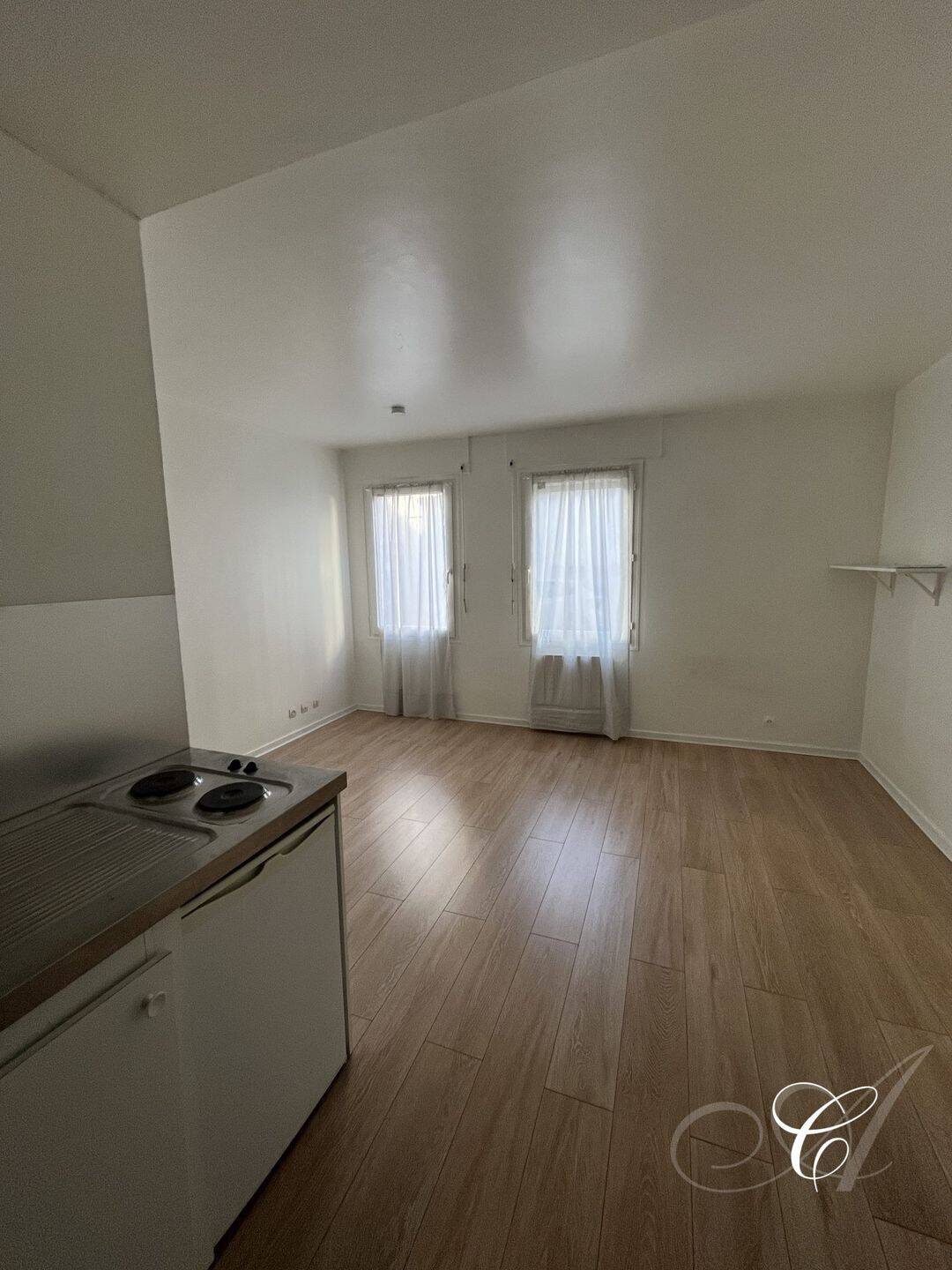 Appartement 1 pièce 23 m² · à Versailles · 22,7 m² · 150 000 €