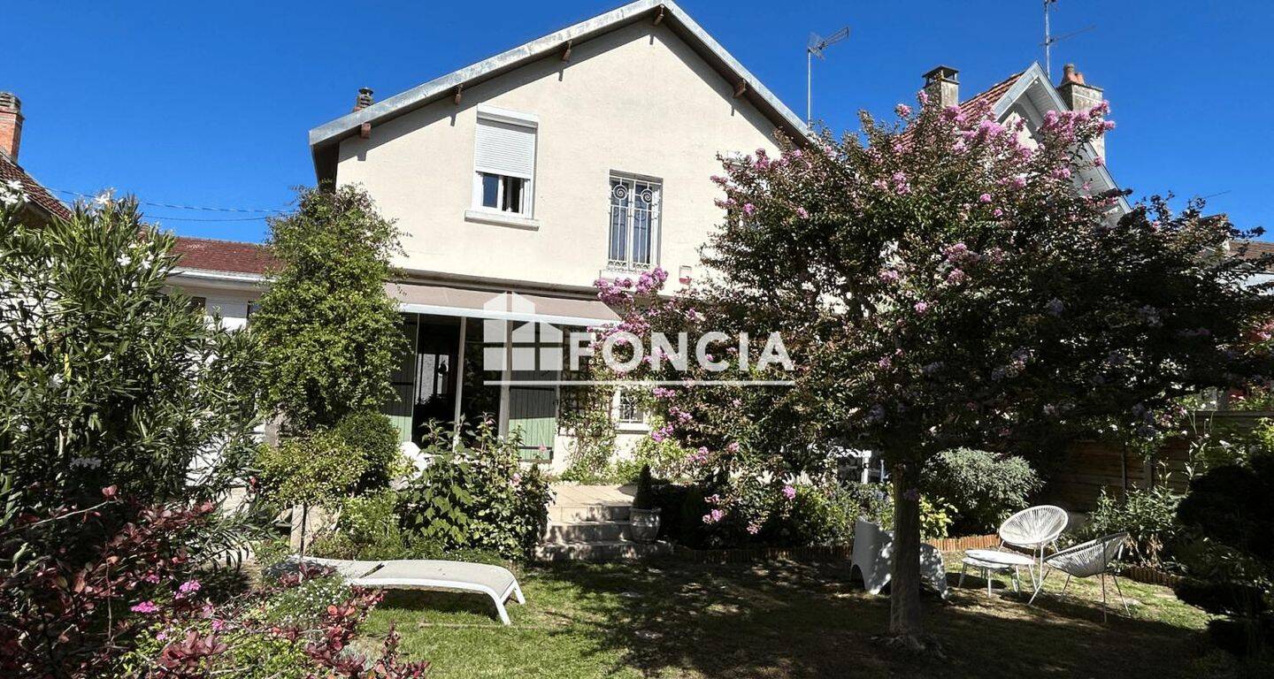 Maison 5 pièces 142 m² · à Périgueux · 142 m² · 395 000 €