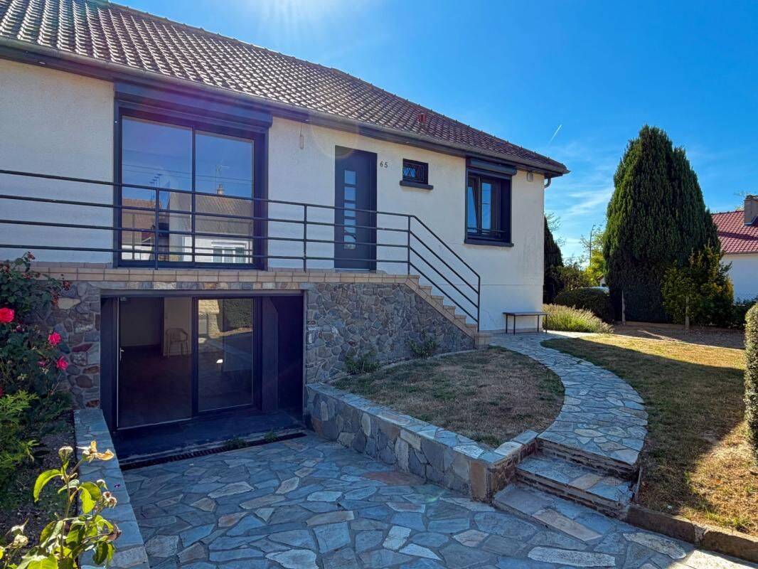 Maison 4 pièces 71 m² · à Amiens · 71 m² · 240 000 €