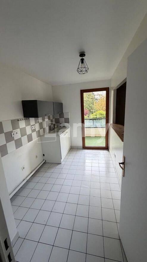 Appartement 2 pièces 47 m² · à Paris 19ème Arrondissement · 47,4 m² · 1 318 €/mois
