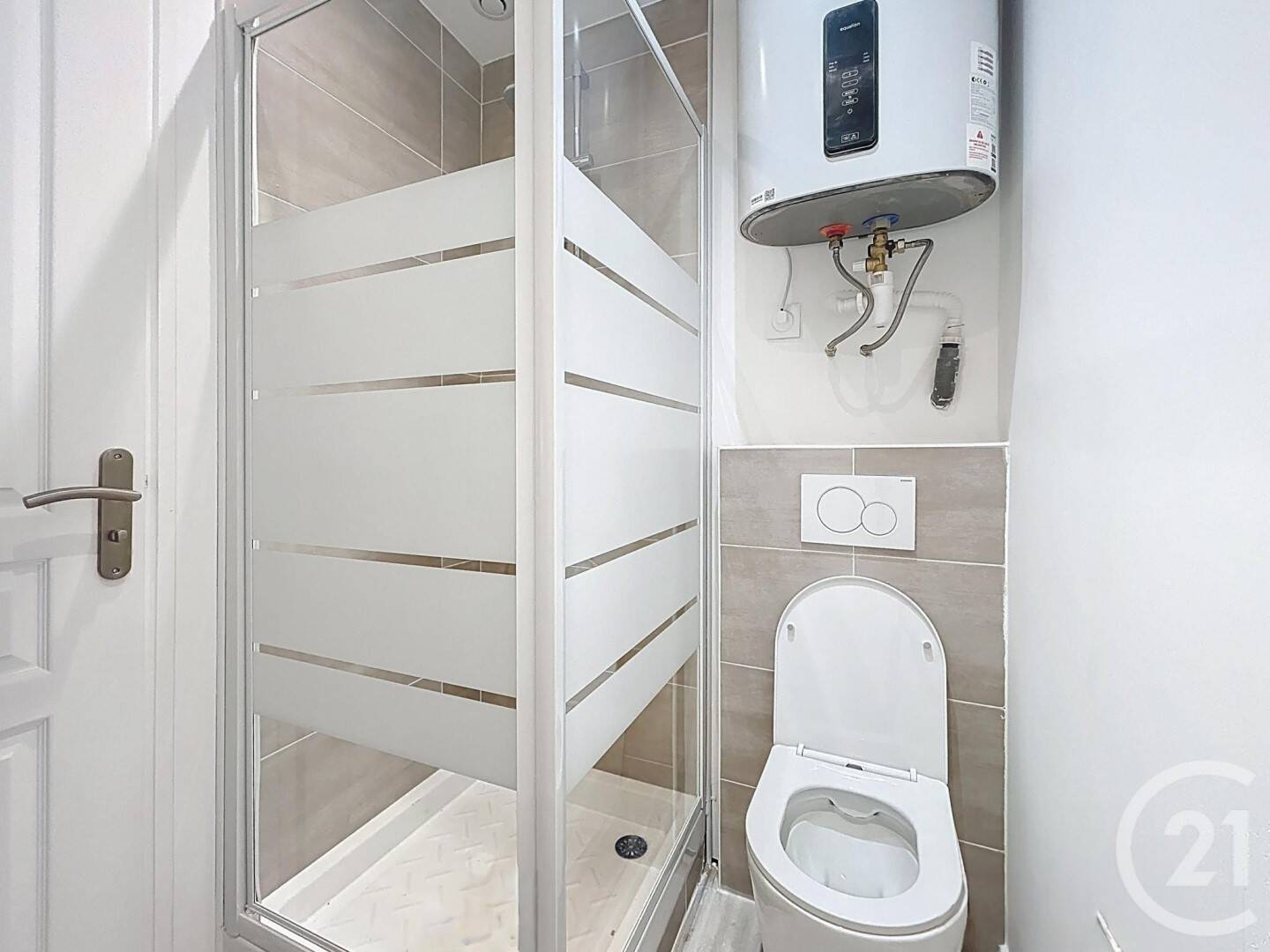 Appartement 1 pièce 13 m² · à Fresnes · 13 m² · 700 €