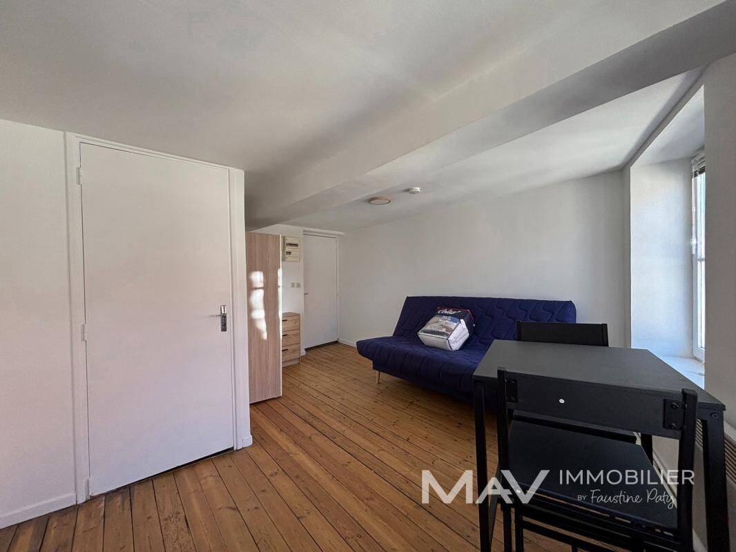 Appartement 1 pièce 17 m² · à Saint-Omer · 17 m² · 370 €