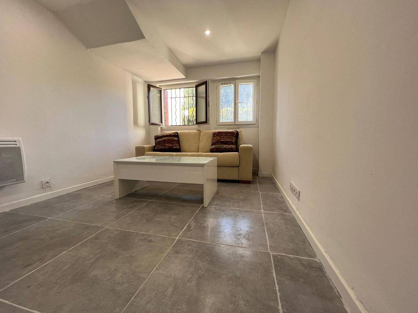 Appartement 1 pièce 17 m² · à Marseille 9ème Arrondissement · 16,6 m² · 560 €/mois