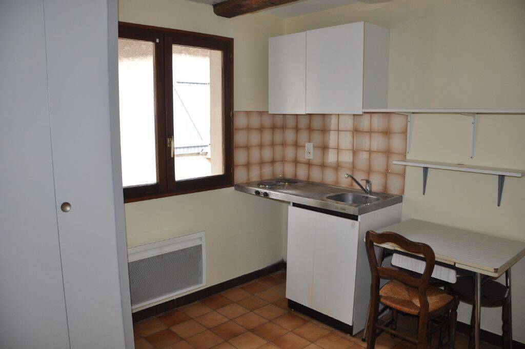 Appartement 1 pièce 15 m² · à Bletterans · 15 m² · 197 €