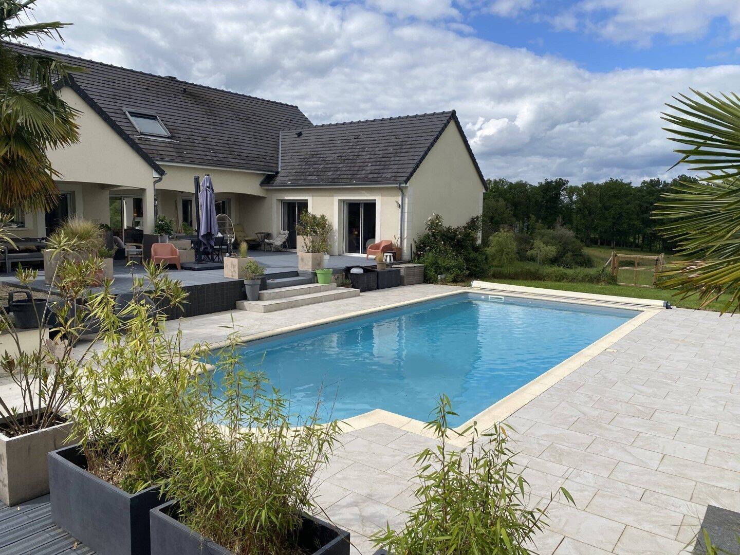Maison 10 pièces 350 m² · à Argenton-sur-Creuse · 350 m² · 690 000 €