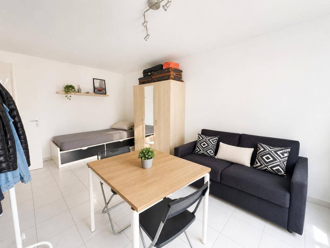 Appartement 2 pièces 34 m² · à Meyzieu · 33,9 m² · 130 000 €