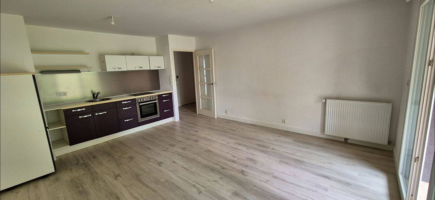 Appartement 2 pièces 44 m² · à Saint-Nazaire · 43,6 m² · 675 €/mois