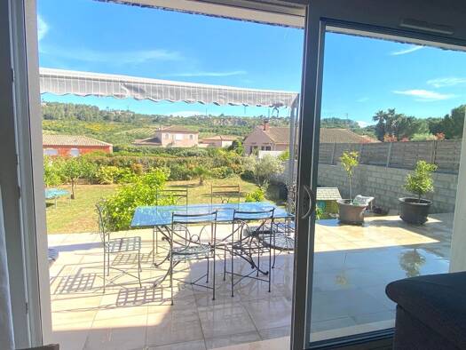 Villa à vendre 282 000 € 5 pièces 4 chambres 120 m² 614 m² de terrain Cazedarnes 34460