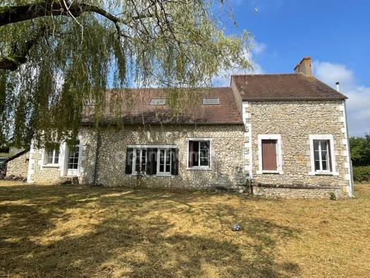 Maison à vendre 263 000 € 4 pièces 3 chambres 124 m² 2 234 m² de terrain Saint-Andelain 58150