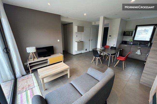 Maison 3 pièces 70 m² · à Communay · 70 m² · 1 250 €/mois