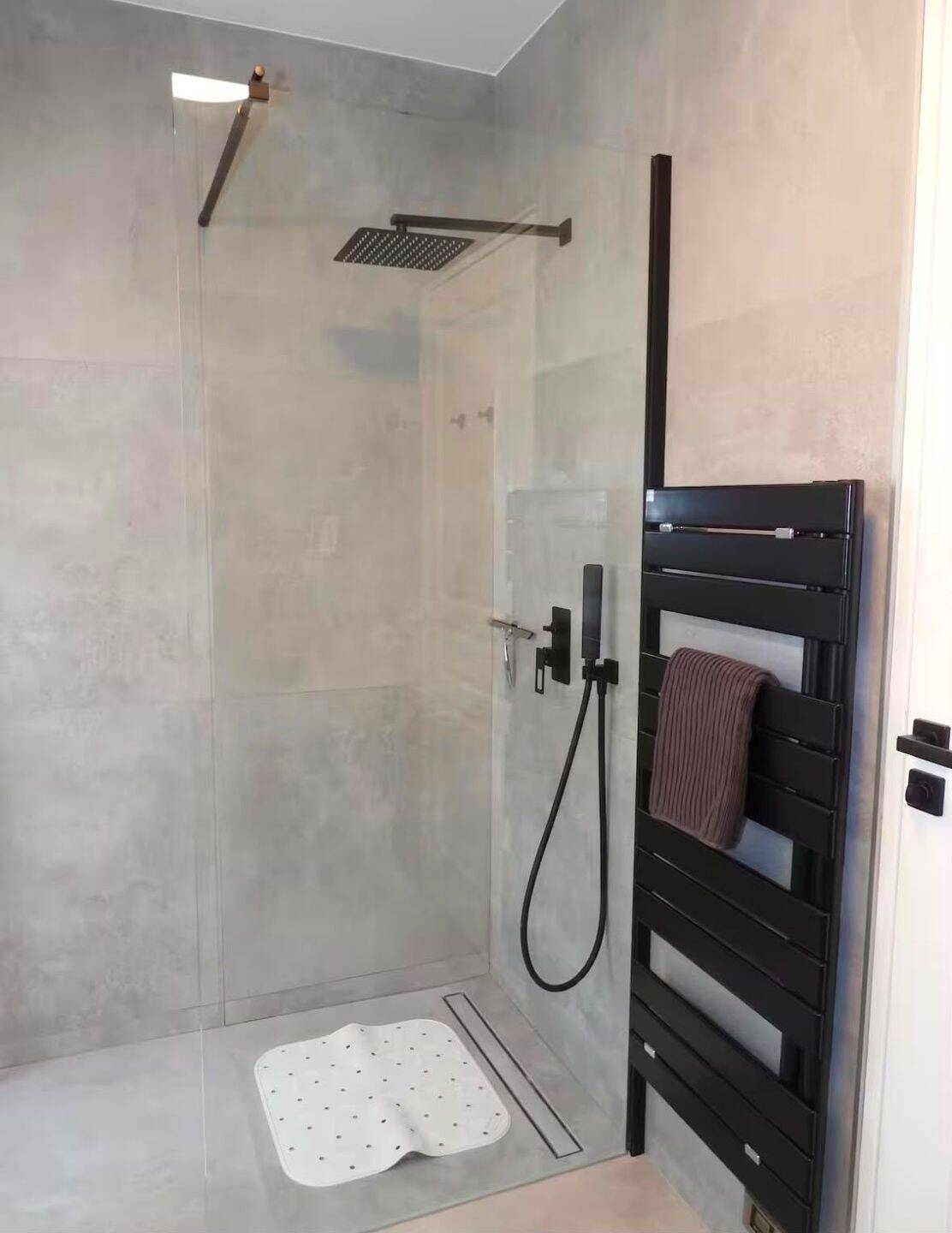 Appartement 1 pièce 31 m² · à Beausoleil · 31 m² · 1 400 €