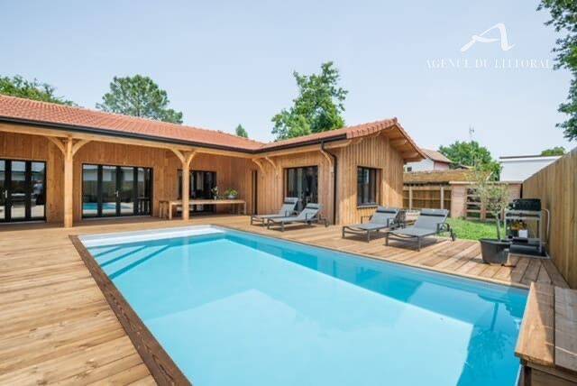 Maison 6 pièces 150 m² · à Arès · 150 m² · 1 134 000 €