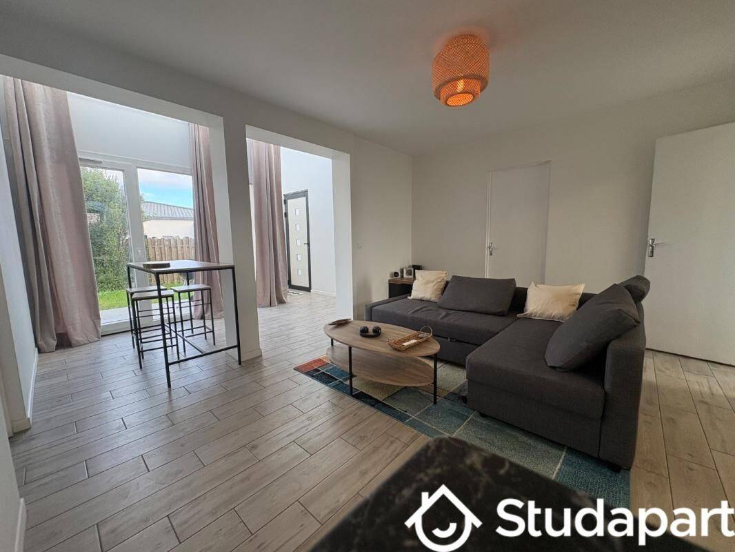 1 pièce 15 m² · à Palaiseau · 15 m² · 689 €/mois