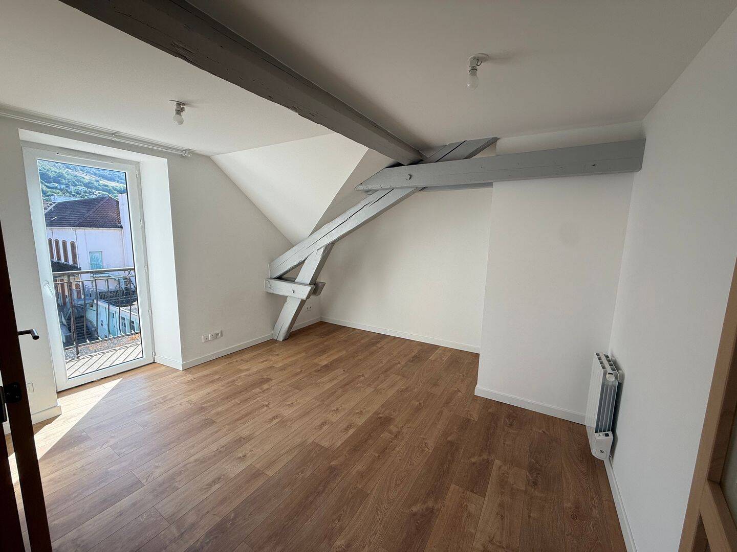 Appartement 2 pièces 53 m² · à Valserhône · 53 m² · 950 €/mois
