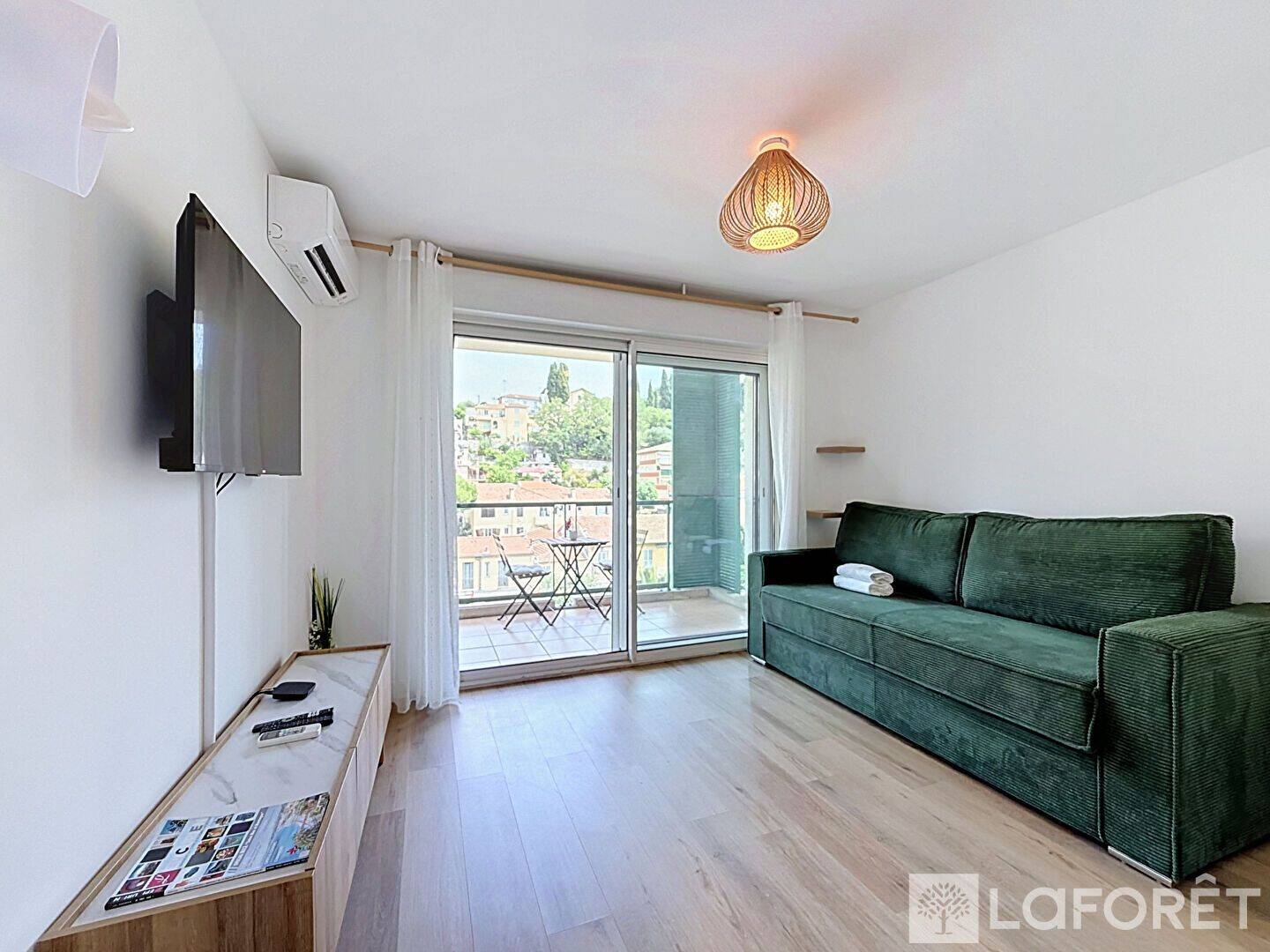 Appartement 1 pièce 19 m² · à Menton · 19,4 m² · 750 €