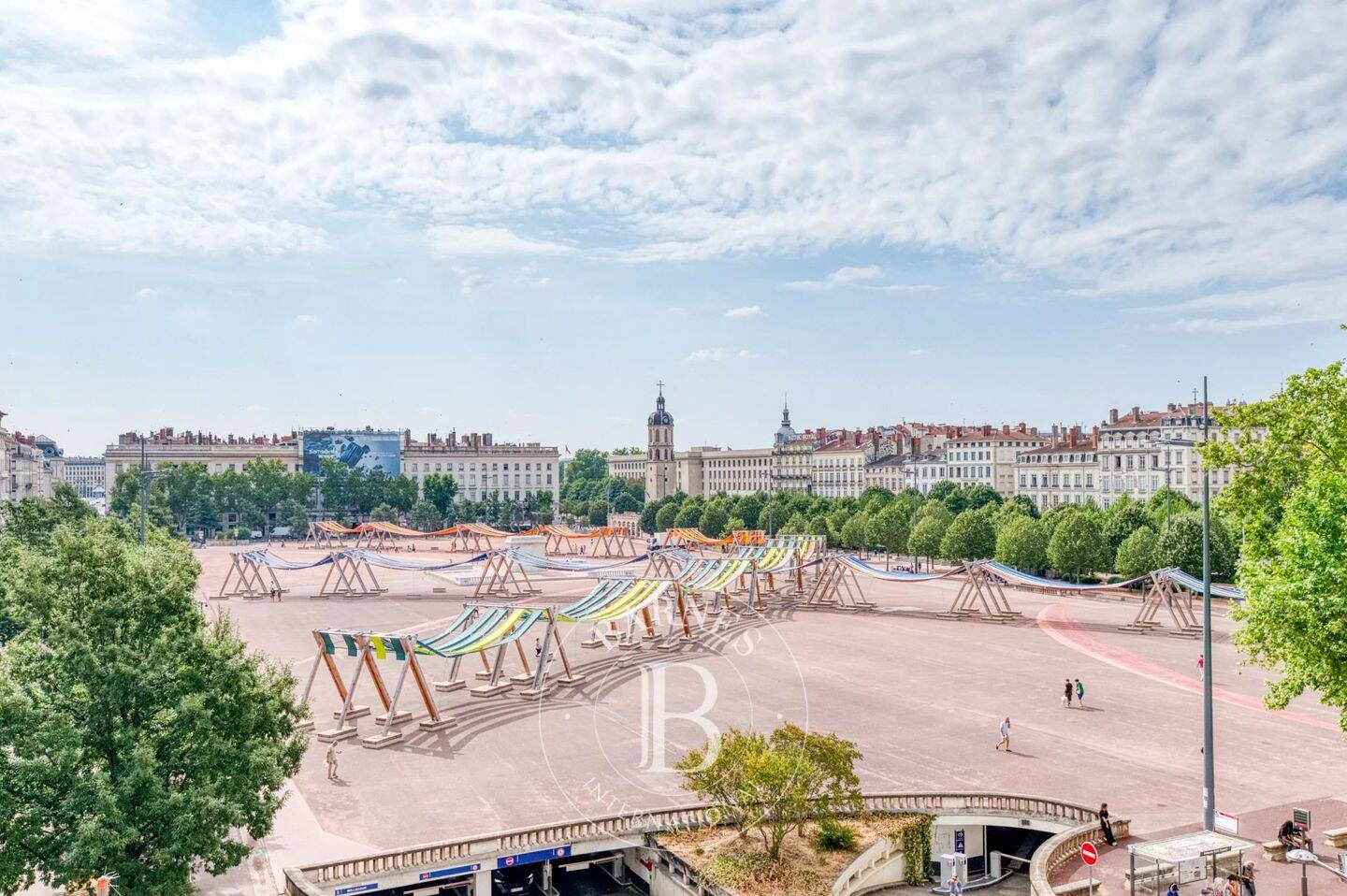 Appartement 7 pièces 300 m² · à Lyon 2ème Arrondissement · 300 m² · 3 995 €