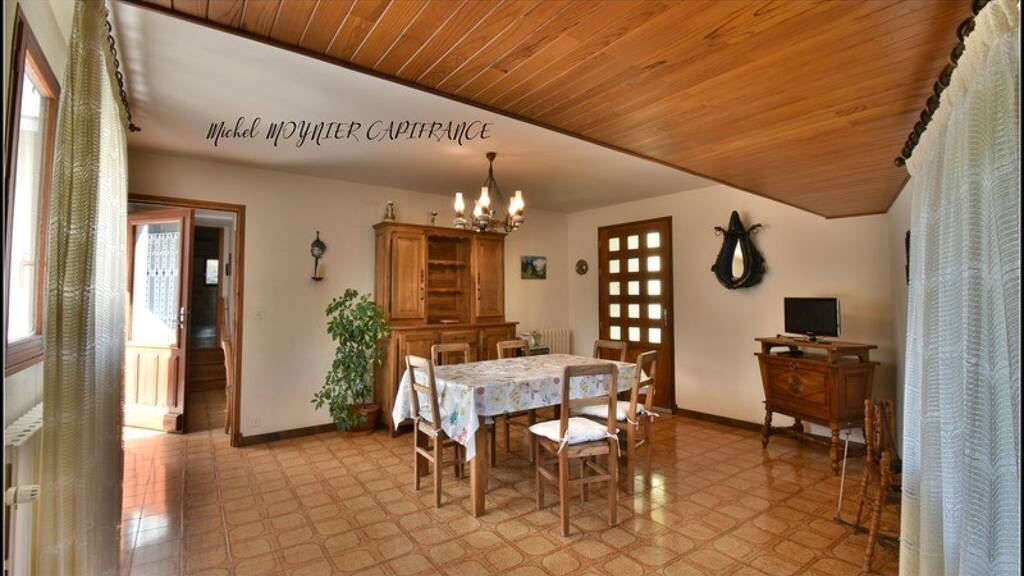 Maison à vendre 254 000 € 4 pièces 3 chambres 75 m² Champcella 05310